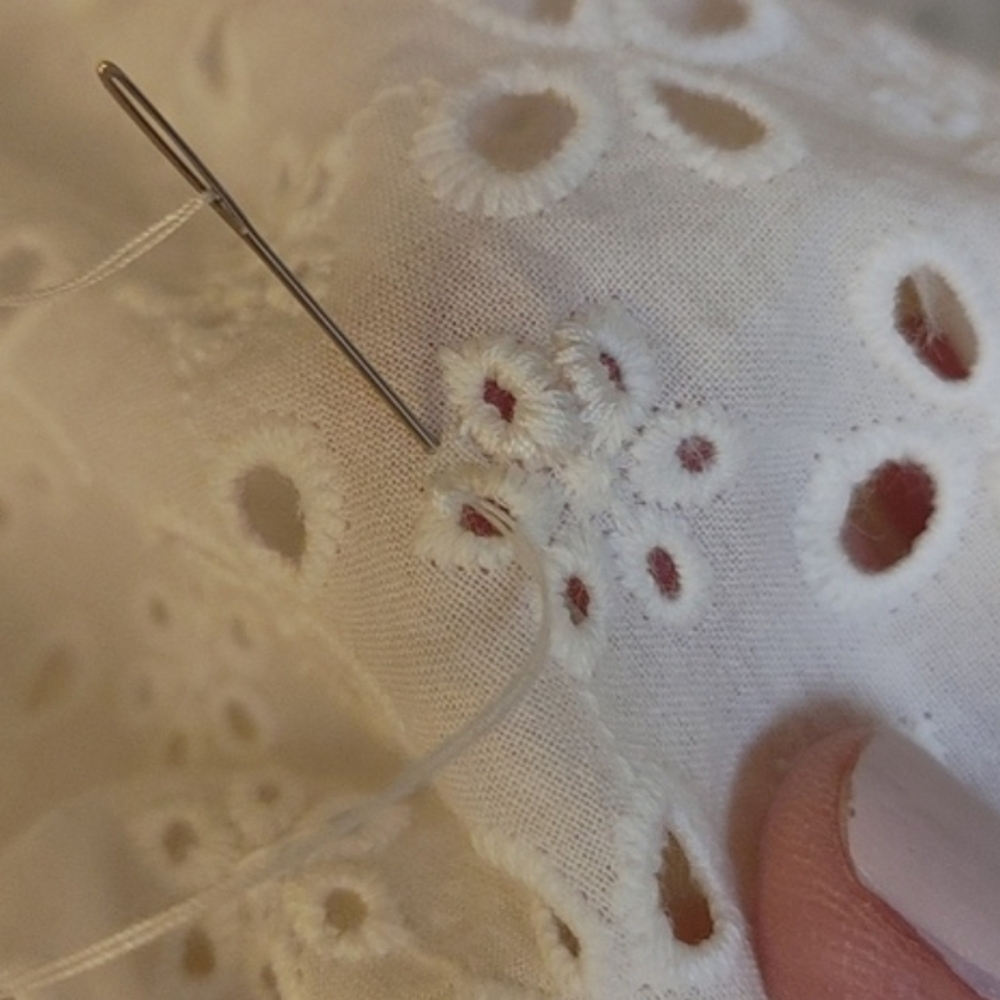 Majorelle Mistwood White Ruffle Cotton Eyelet Wrap Long Pinafore Type Dress XS - Picture 11 of 13